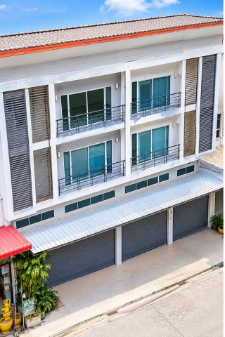 100 m.from Intersection in PrachinBuri. 3.5-story commercial building for rent 6bed 3bath 40sq.w. 4 – รูปที่ 3