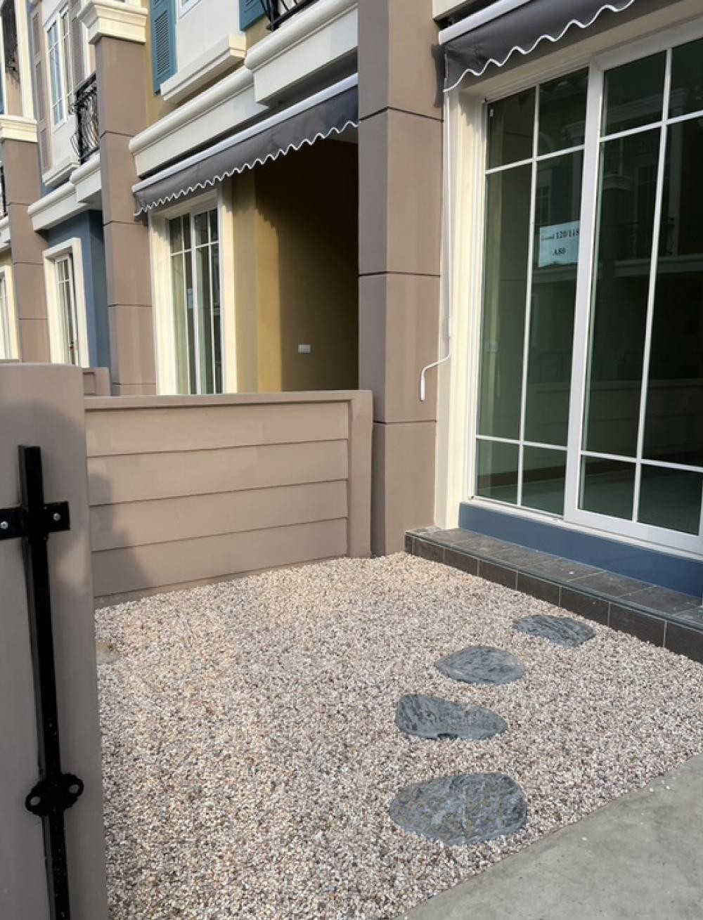 🟢 2-story townhome for rent, beautifully decorated, complete with furniture and electrical appliances, ready to move in, Golden Town Future-Rangsit project. – รูปที่ 2