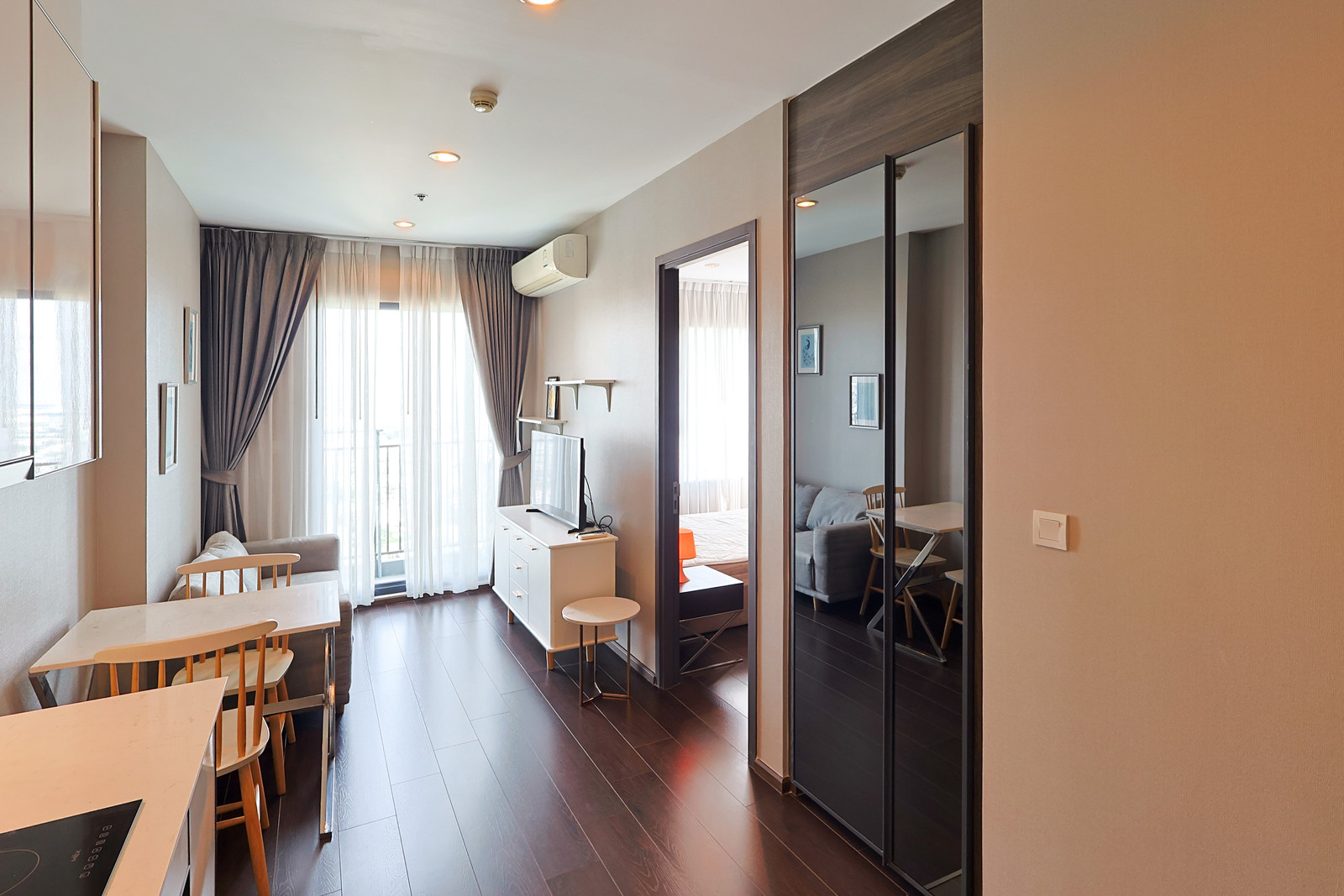 C EKkamai Condo ให้เช่า ห้องมุม 35 ตร.ม. ชั้น 32 (3213) – รูปที่ 3