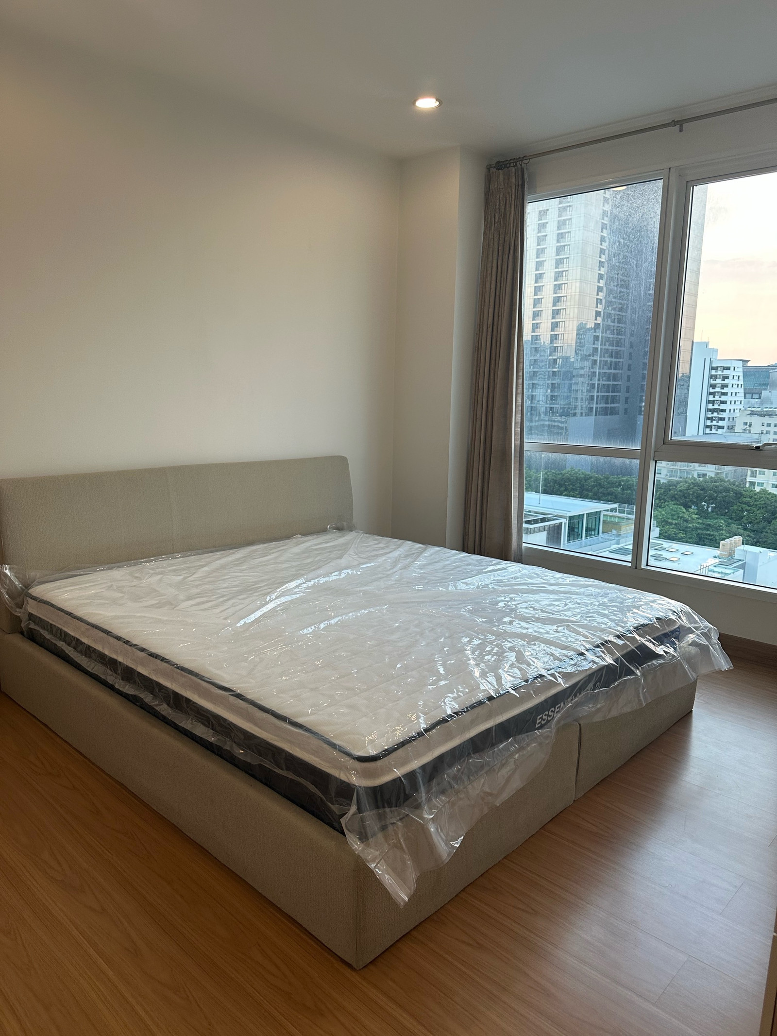 For rent 🔥🔥 Beautiful unit, fully furnished with appliances—move-in ready! For rent 🔥🔥 Beautiful unit, fully furnished with appliances—move-in ready!