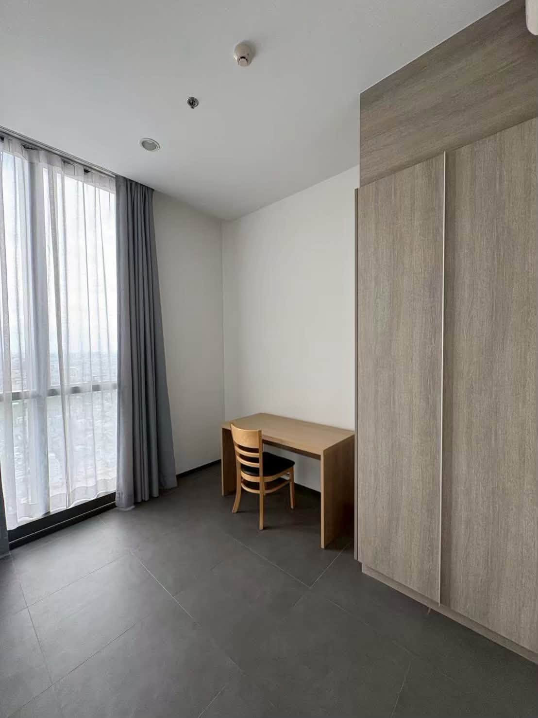 ST864/ให้เช่า คอนโด Penthouse หรู Whizdom Essence Sukhumvit (วิสซ์ดอม เอสเซ้นส์ สุขุมวิท) – รูปที่ 2