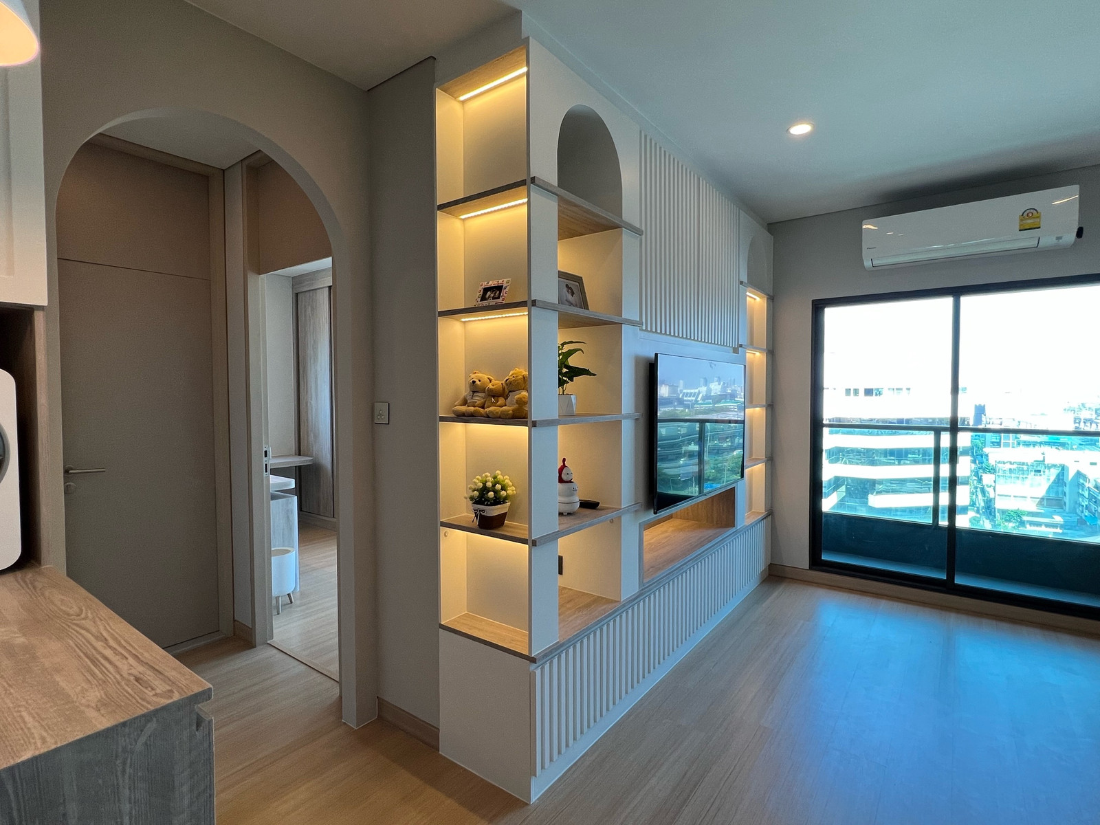 Condo for sale, 2 bedrooms, fully furnished, ready to move in, in the heart of the city. Condo for sale, 2 bedrooms, fully furnished, ready to move in, in the heart of the city.