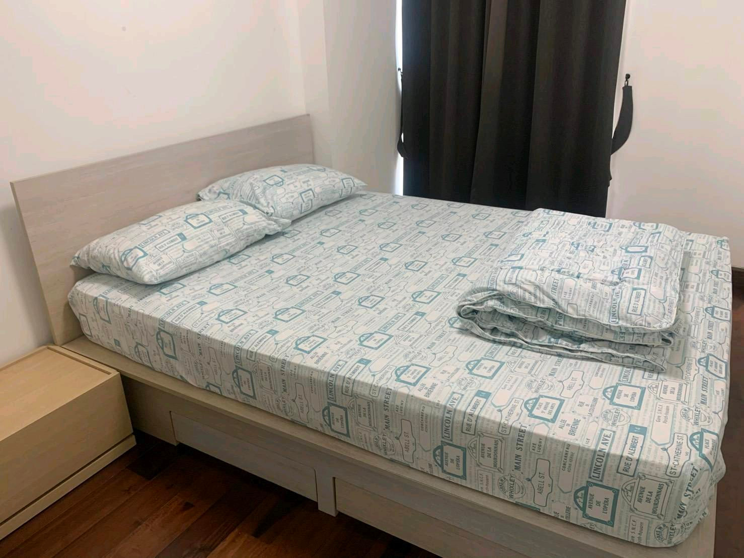 Electrical appliances are ready. There is a washing machine ready. !!!Condo for rent Ideo Sathron Taksin Size 34sqm(1Bedroom/1Bathroom), south balcony, not hot, price 13,000 baht/month.