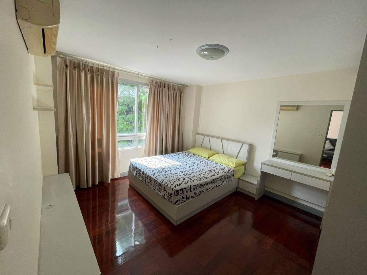For rent Condo 49 Plus Fully Furnished  (S03-2827)