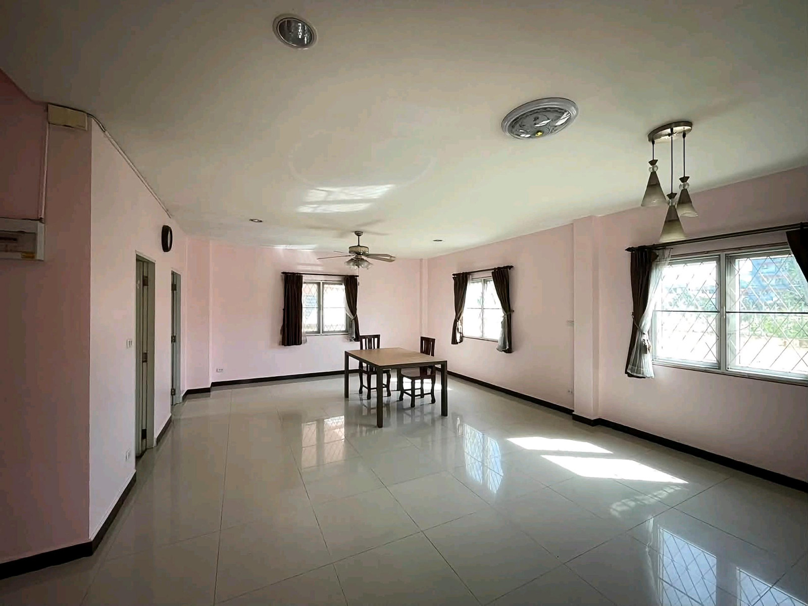 📍 Soi Chaloem Phrakiat Rama 9 Soi 28 🌳 Spacious house There is an area to plant trees near Suan Luang Rama 9 and the health park. – รูปที่ 4