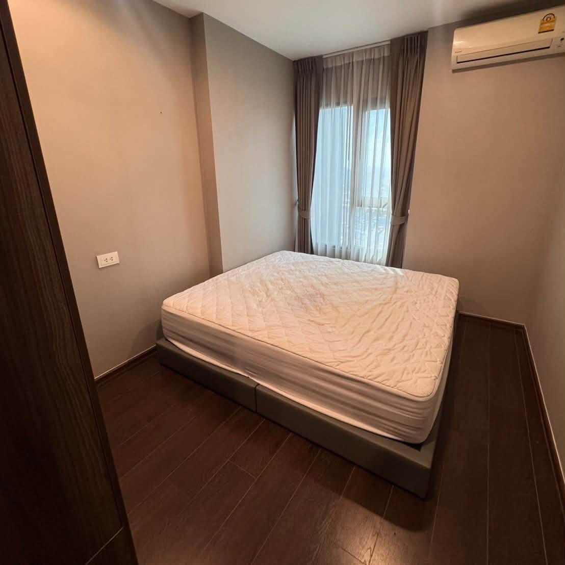 ปล่อยเช่า C Ekkamai Condominium 1 ห้องนั่งเล่น 17500 บาทต่อเดือน 1 ห้องนั่งเล่น ครัวเปิด พร้อมทำอาหาร – รูปที่ 2