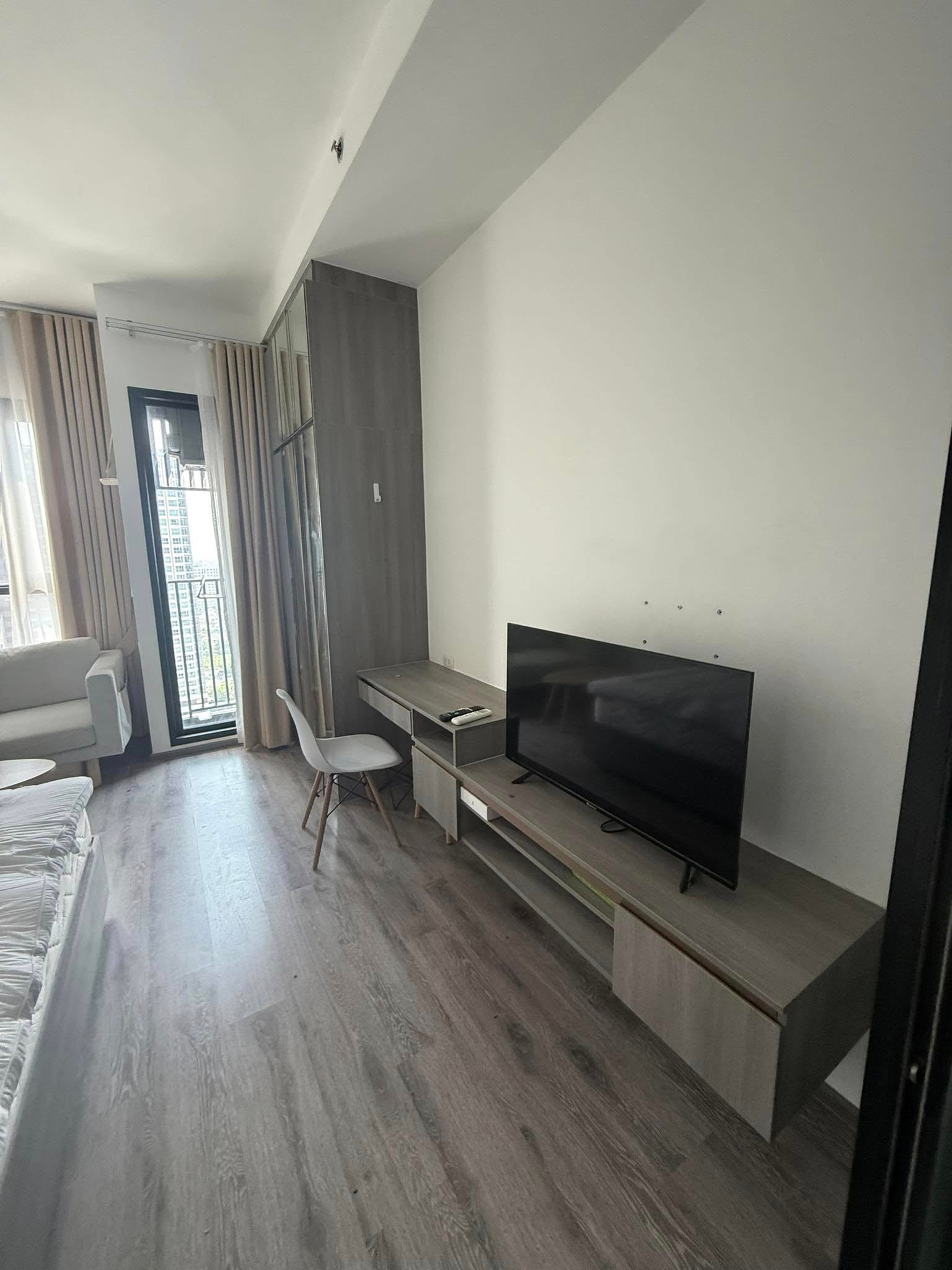 🏙️ For rent KNIGHTSBRIDGE PRIME ONNUT, 23rd floor room 🚆 away from BTS On Nut 💰 Rent 12,000 baht/month • Studio room size 23.01 sq m. – รูปที่ 3