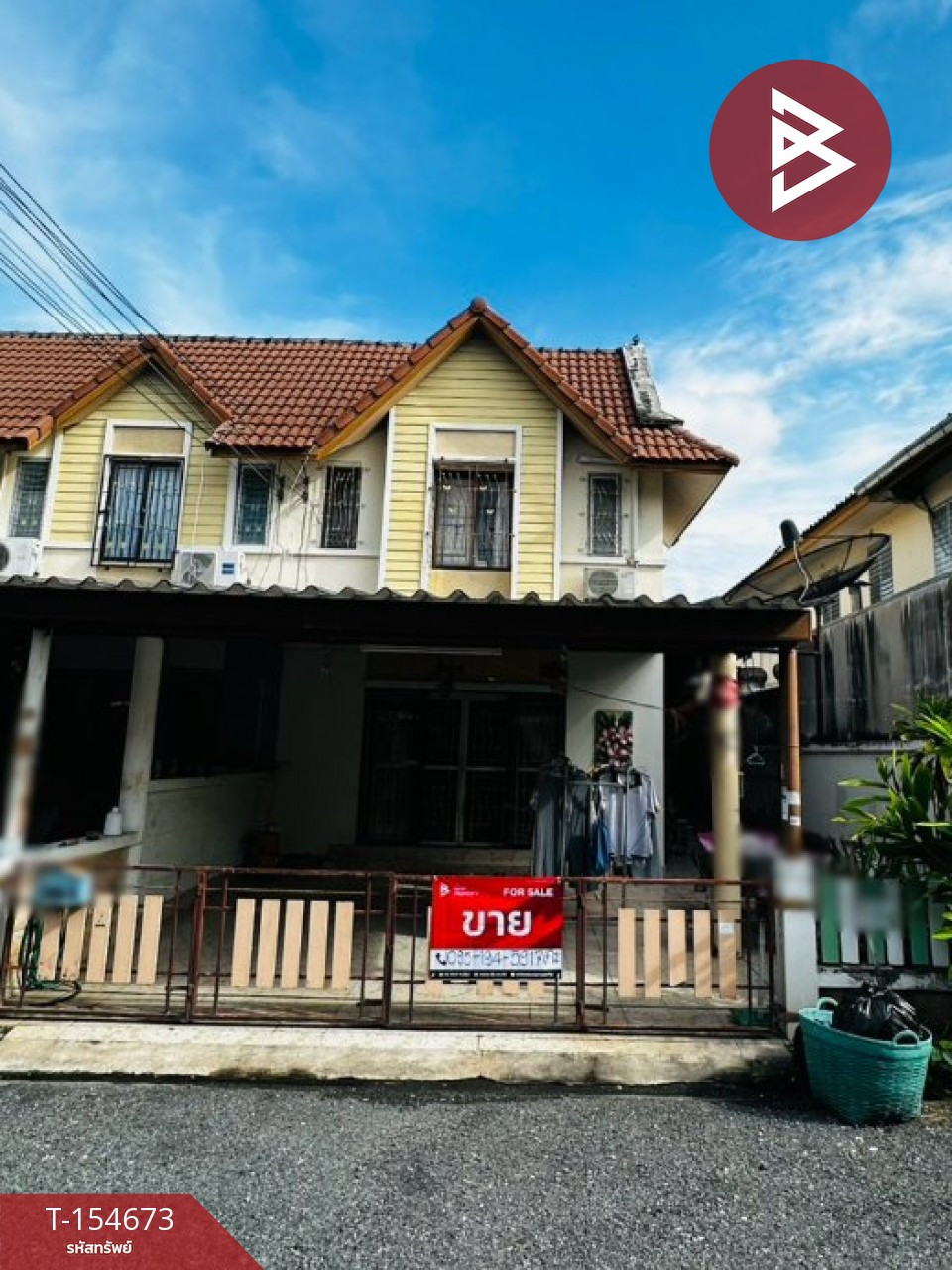 Townhouse for sale Family Town 2 Village, Napa, Chonburi (Family Town2), Chonburi