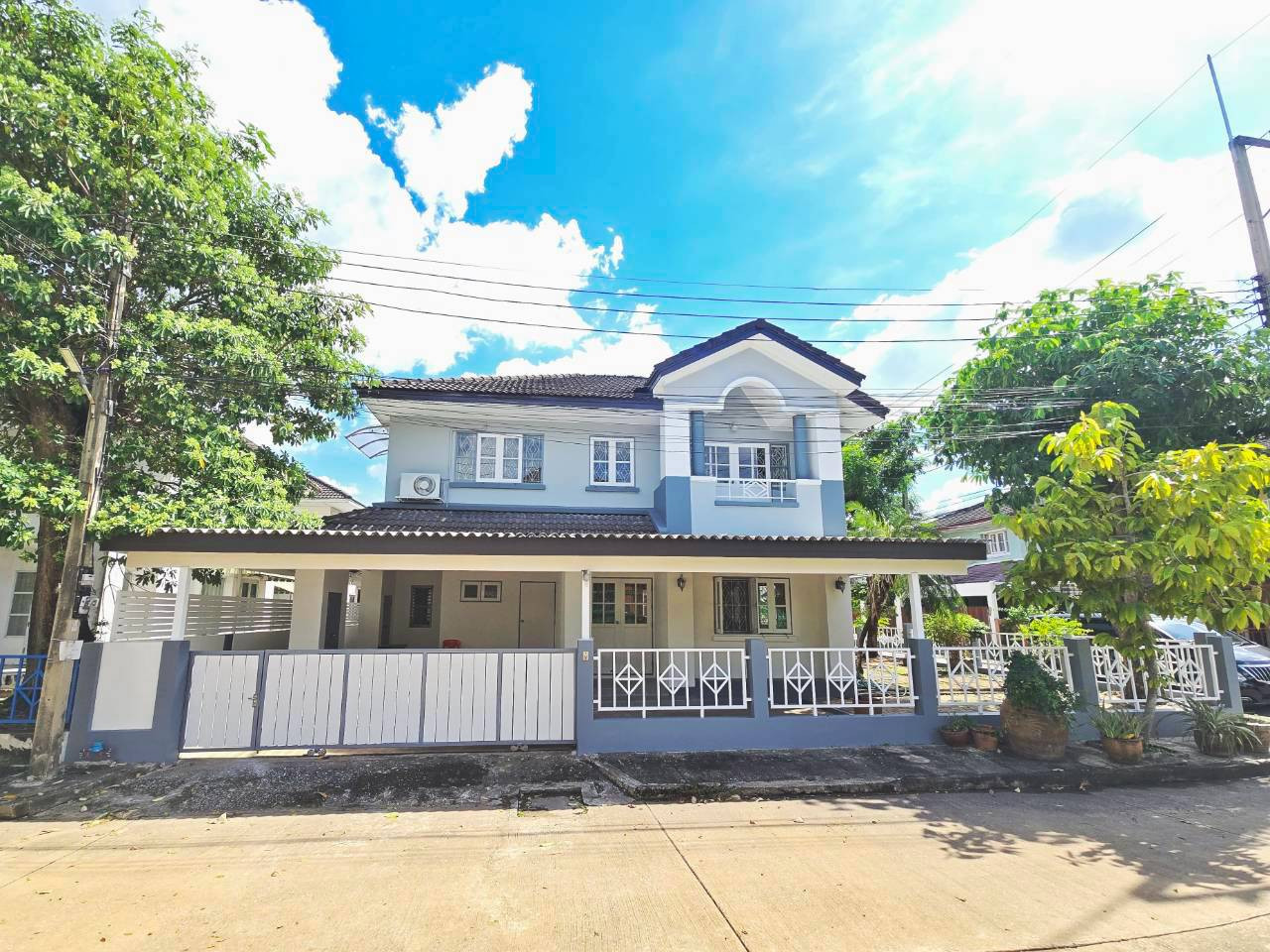 📌Posted by the  himself📌 2-storey detached house, corner house, 3 bedrooms, 3 bathrooms, only 15 minutes from Mahidol Salaya.