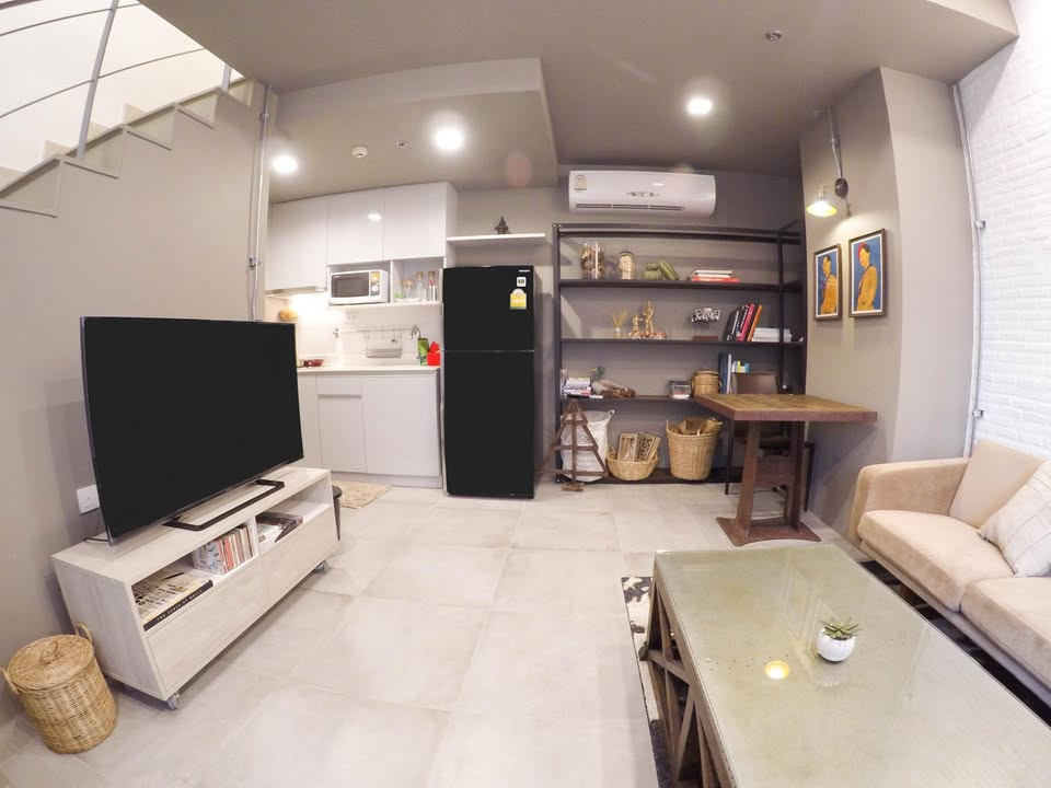 ✨ ให้เช่า IDEO MOBI SUKHUMVIT 81 ห้อง Duplex 2 ชั้น ใกล้ 🚆BTS อ่อนนุช เพียง 80 เมตร💰ค่าเช่า 22,000 บาท/เดือน ขนาด 45 ตร.ม.|1 ห้องนอน
