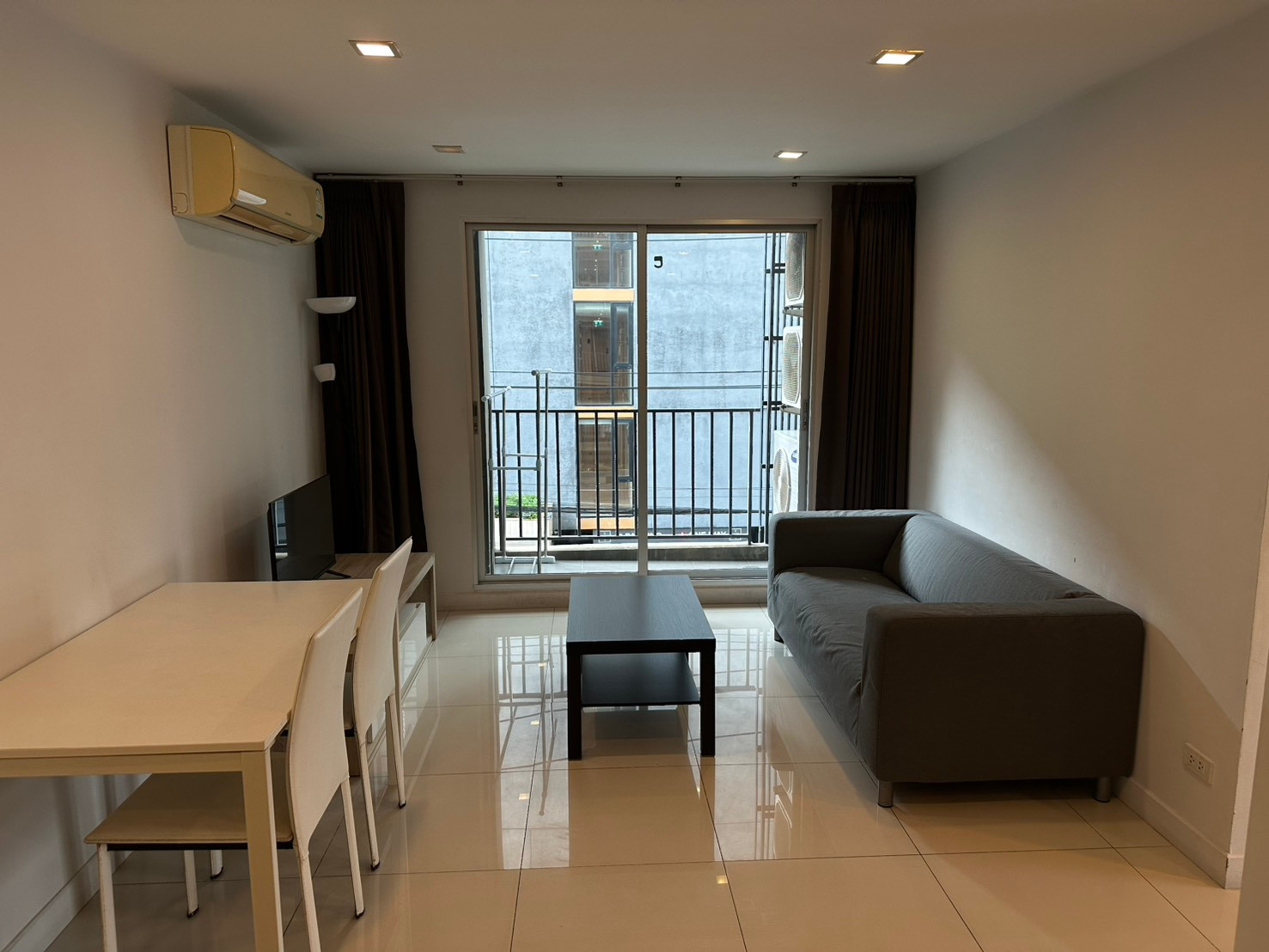 TKF Condo Sukhumvit 52 / TKF Condo Sukhumvit 52 – รูปที่ 2