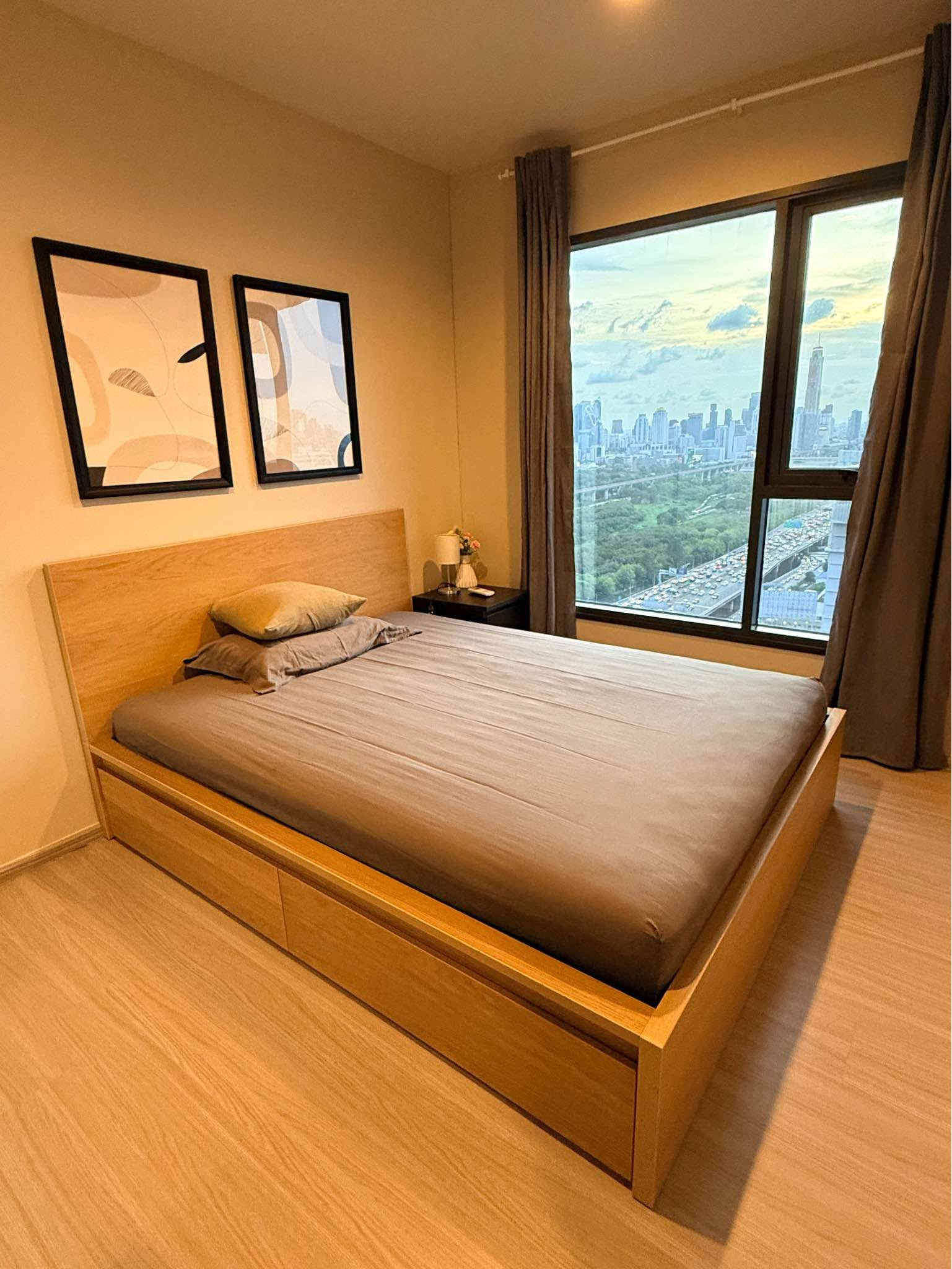 1 Bedroom Life Asoke Hype With City View In Rama 9 1 Bedroom Life Asoke Hype With City View In Rama 9