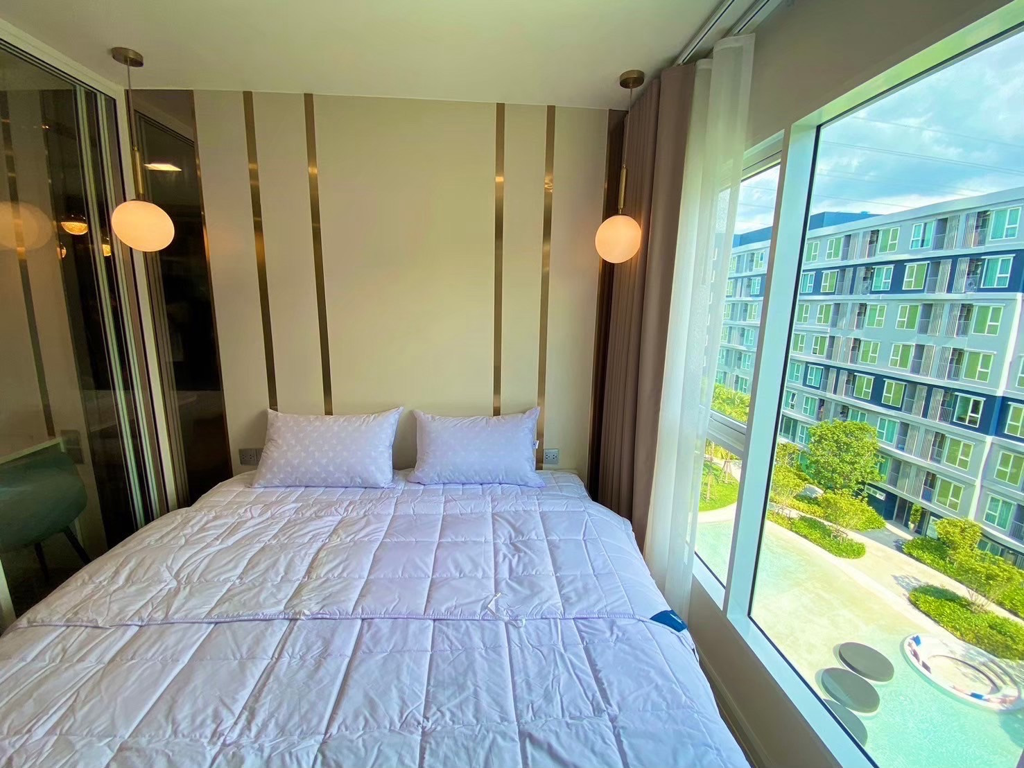 ขายคอนโด Kave Town Islandห้องขนาด 29 ตรม. แบบ One Bedroom Exclusive  อาคาร F ชั้น 6 วิวสระ (ครัวแยก)            🌸ราคา 2.75 ล้าน🌸  