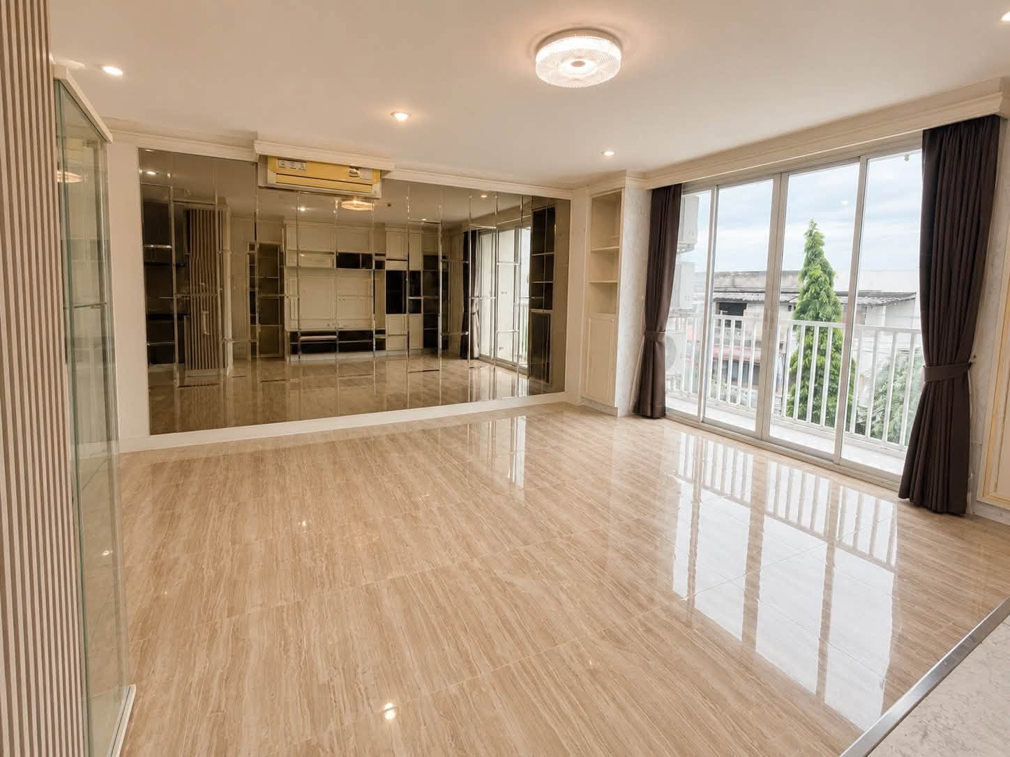 ขายคอนโด Town Condo Sukhumvit 71  ปรีดี พนมยงค์ 42  ราคาขาย 4,500,000.- บาท