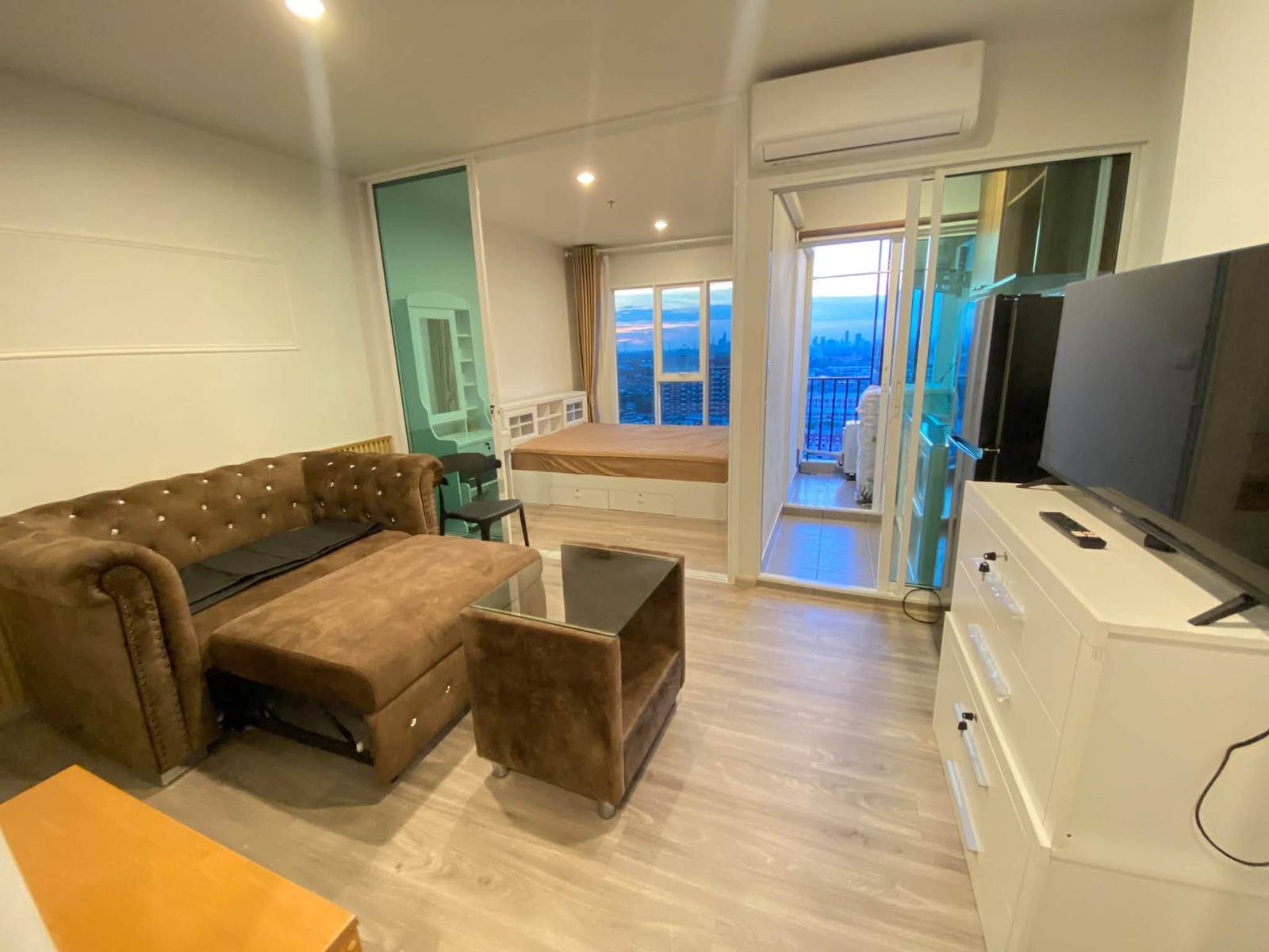 ✨รีเจ้นท์ โฮม บางนา (Regent Home Bangna) ห้องสวยพร้อมเข้าอยู่ แต่งครบจัดเต็ม ใกล้ BTS บางนาแค่ 450 เมตร ✨