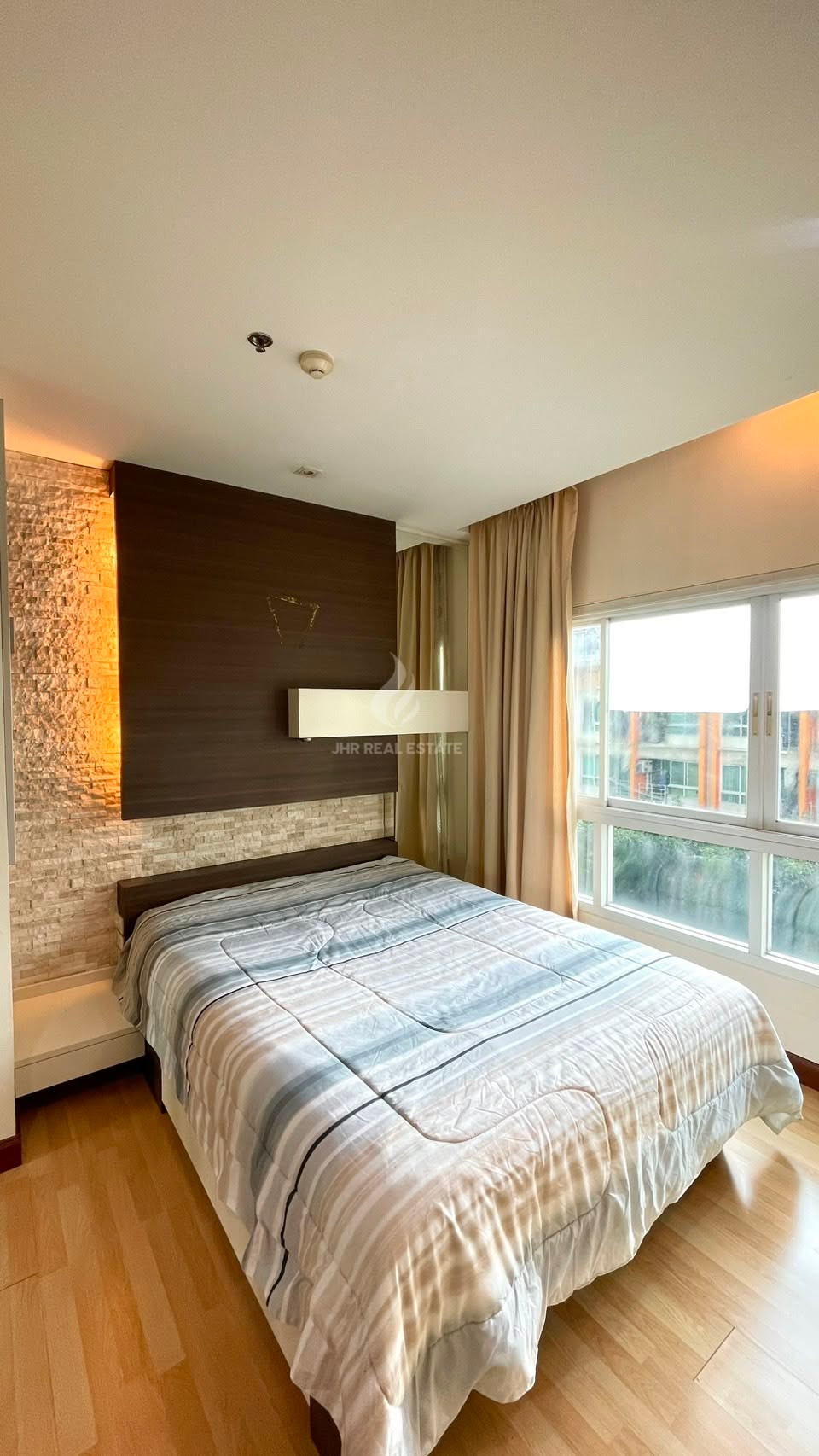 Best deal🔥1 bed 1 bath PG Rama IX….contact line id : @jhrrealestate  – รูปที่ 4