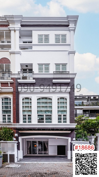 Townhome for rent, 4 and a half floors, Baan Rama 4, near MRT Lumpini Station.