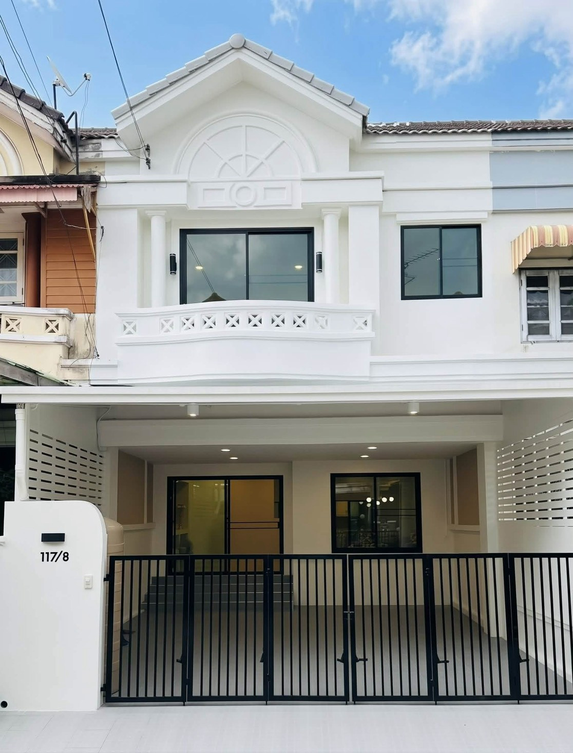 Townhouse for sale Nanthana Garden Village, Bang Khu Wat, Road 345, Pathum Thani, newly renovated, 27 sq m, width 6 meters, only 2.89 million.