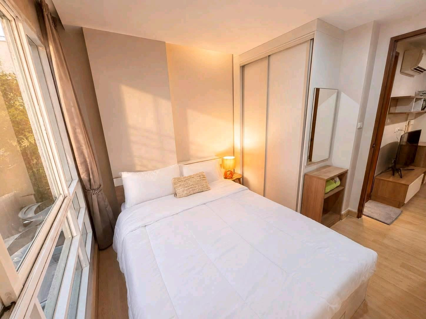 🌈 Condo for rent Emerald Residence Ratchada ✨ Beautiful room, fully furnished. Ready to move in Located in the heart of Ratchada, convenient to travel, near MRT Huai Khwang. – รูปที่ 4