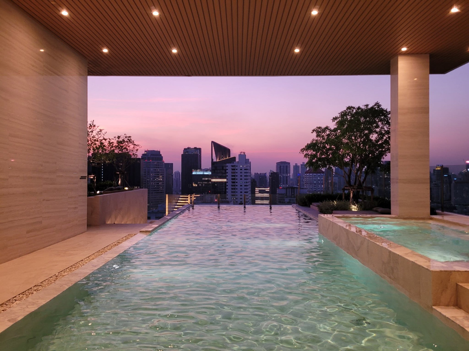 1 Bedroom MARU Ekkamai 2 Pet Friendly City View – รูปที่ 3