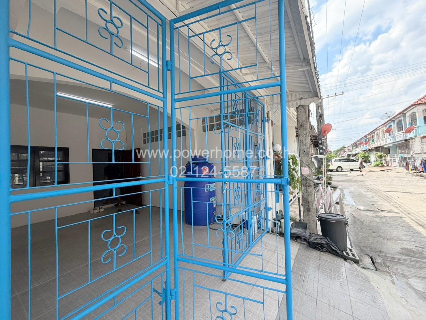 ทาวน์เฮ้าส์ 2 ชั้น หมู่บ้านเลิศอุบล ลำลูกกาคลอง 5 ทำเลดี ใกล้บิ๊กซี เพลส ลำลูกกา คลอง 5 – รูปที่ 4