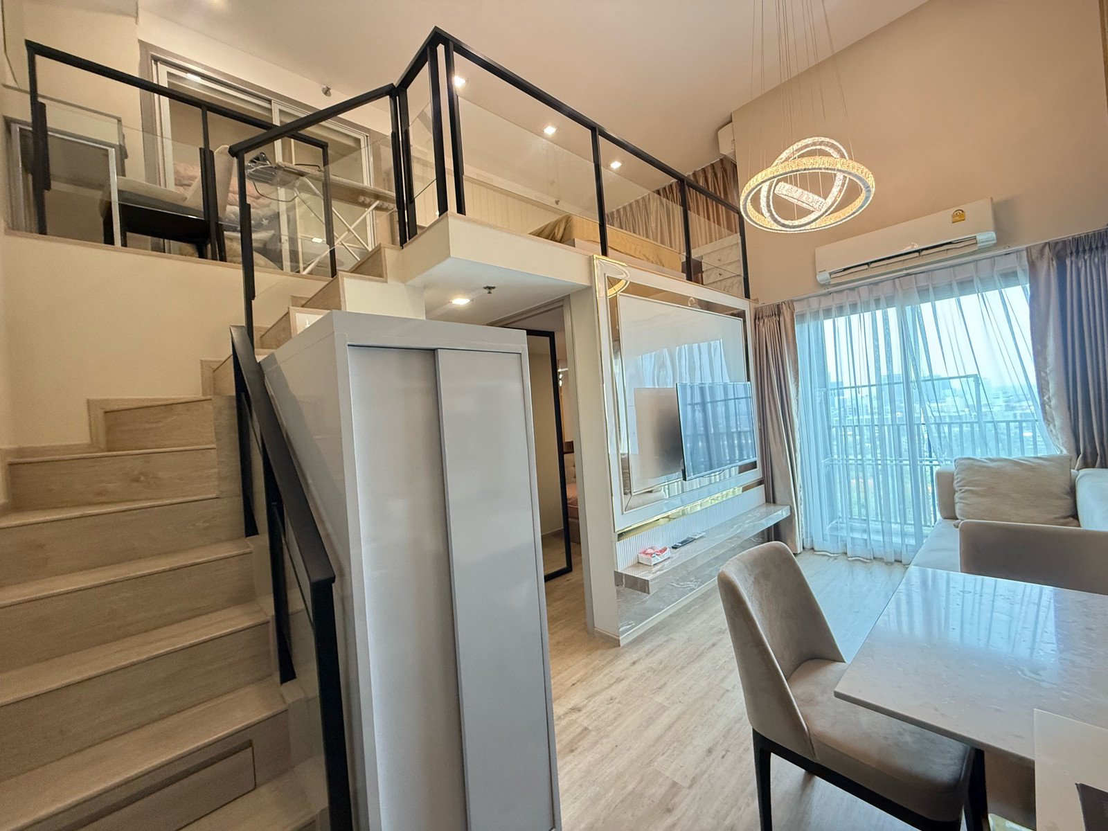 Selling below appraisal, The Rich Rama9-Srinakarin, 2 bedrooms, 1 bathroom. Selling below appraisal, The Rich Rama9-Srinakarin, 2 bedrooms, 1 bathroom.