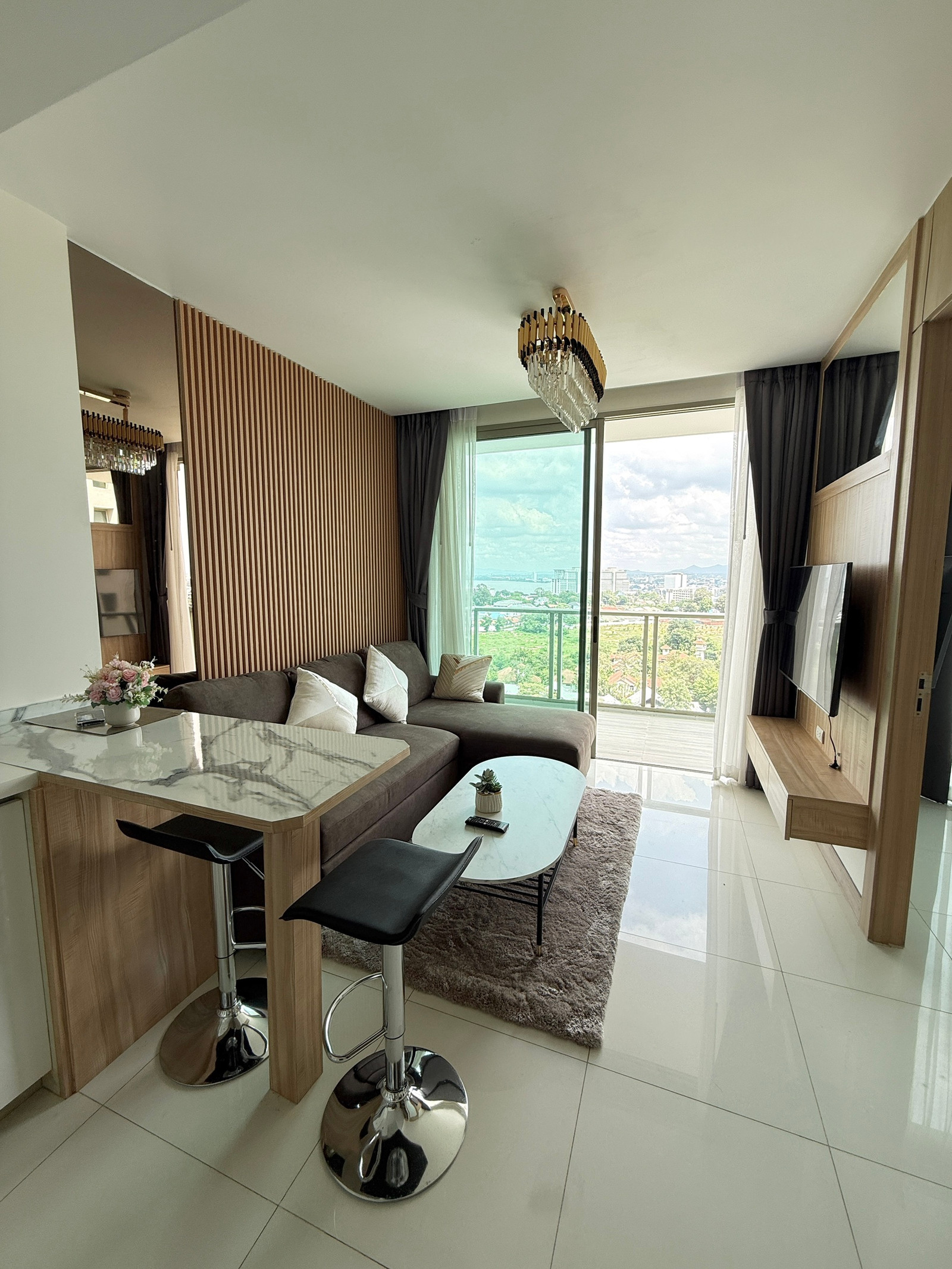Riviera Wongamat | 1 BEDROOM CONDO FOR RENT | 15TH FLOOR