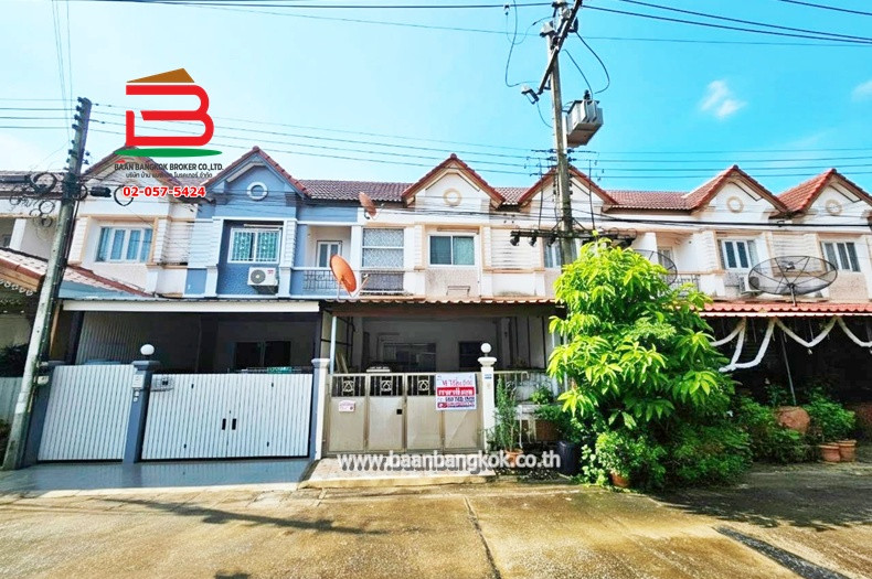Townhouse, Praemaporn Village, Lam Luk Ka Khlong 7, area 21.3 sq m., near Lam Luk Ka District Agriculture Office, Pathum Thani Road 3004, Lam Luk Ka Khlong 7, Bueng Kham Proi Subdistrict, Lam Luk Ka District, Pathum Thani Province.