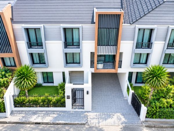 แจ้งวัฒนะ ถูกที่สุดในไทย 4แอร์ โฮมออฟฟิศ 3 ชั้น 3 ห้องนอน 3 ห้องน้ำ ติวานนท์ 220 ตร.ม. 55 ตร.ว ใกล้รถไฟฟ้าสถานีเมืองทองธานี IMPACT