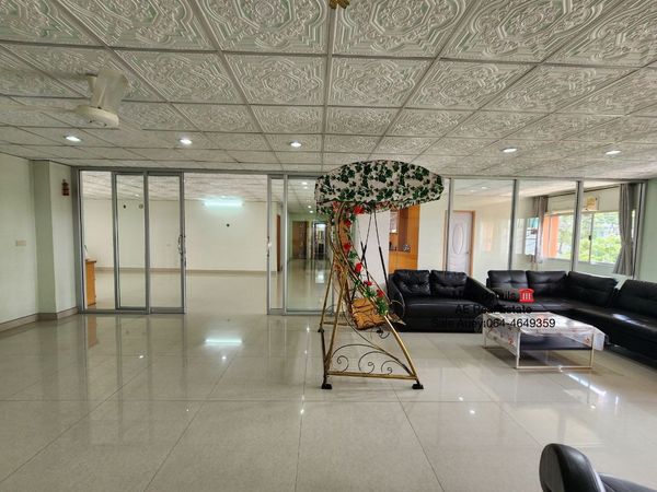 𝐅𝐎𝐑 𝐒𝐀𝐋𝐄‼️ (4 Bed 260 Sqm) 🐶🐱 Pet Friendly | Family Type 19.8 MB Negotiable