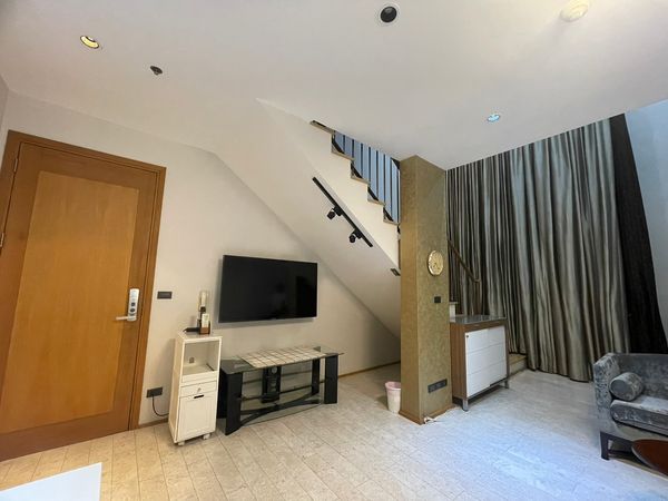 For rent Condo The Emporio Place 24 Fully Furnished  (S03-2823)