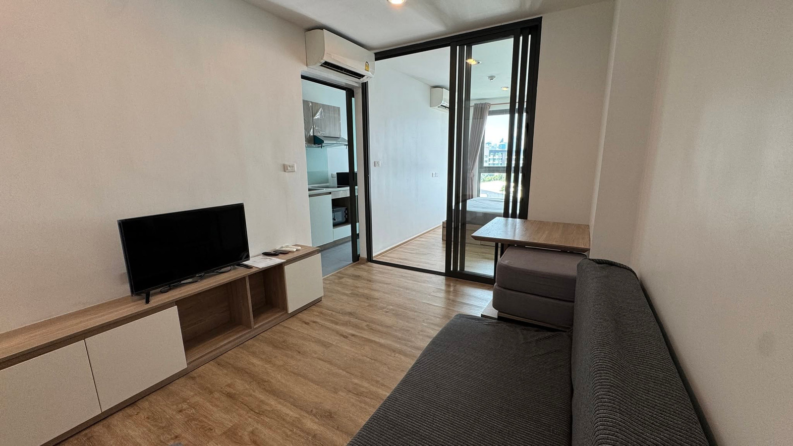 🏙️ ให้เช่า THE EXCEL SUKHUMVIT 71 | สุขุมวิท 71 BTS พระโขนง 💰 ค่าเช่าเพียง 12,500 บาท/เดือน 🌆 ชั้น 6 🏡 ห้องสวย เฟอร์นิเจอร์ครบ พร้อมเข้าอยู่ทันที! – รูปที่ 3