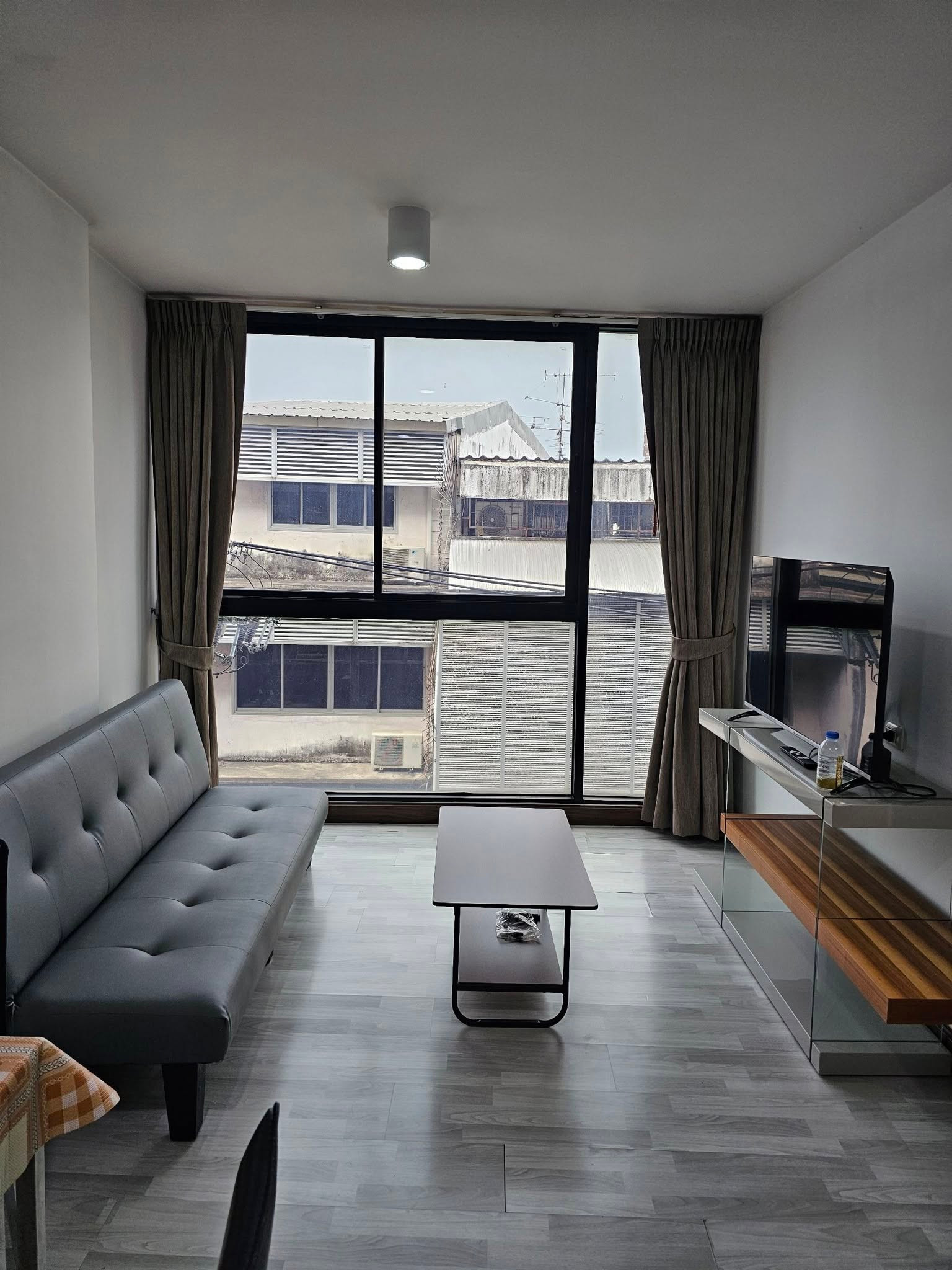 🏢💰 **FOR SALE WITH TENANT | Bangkok Feliz Sukhumvit 69-2** (IQI-C032)