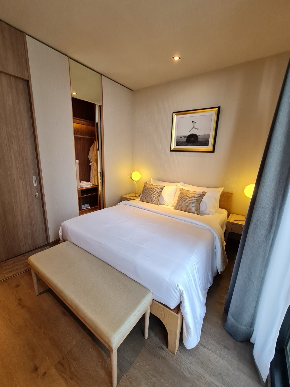Condo Park Origin Phrom Phong, near BTS Phrom Phong, 2 bedrooms, for sale very cheap!!