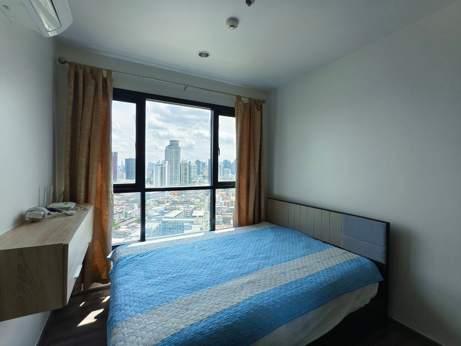คอนโดให้เช่า : The Base Park West Sukhumvit 77 (( BTS onnut )) MK-02 line @livingbkk 