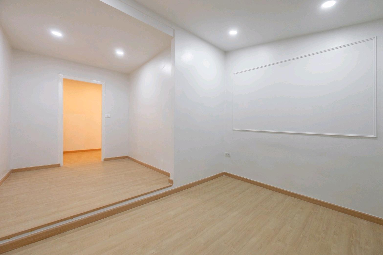 (รหัส HR395) ขายบ้าน โครงการ Townhouse Ratchada - Huai Khwang : ทาวน์เฮ้าส์รัชดา – ห้วยขวาง ( นอกโครงการ )  – รูปที่ 3