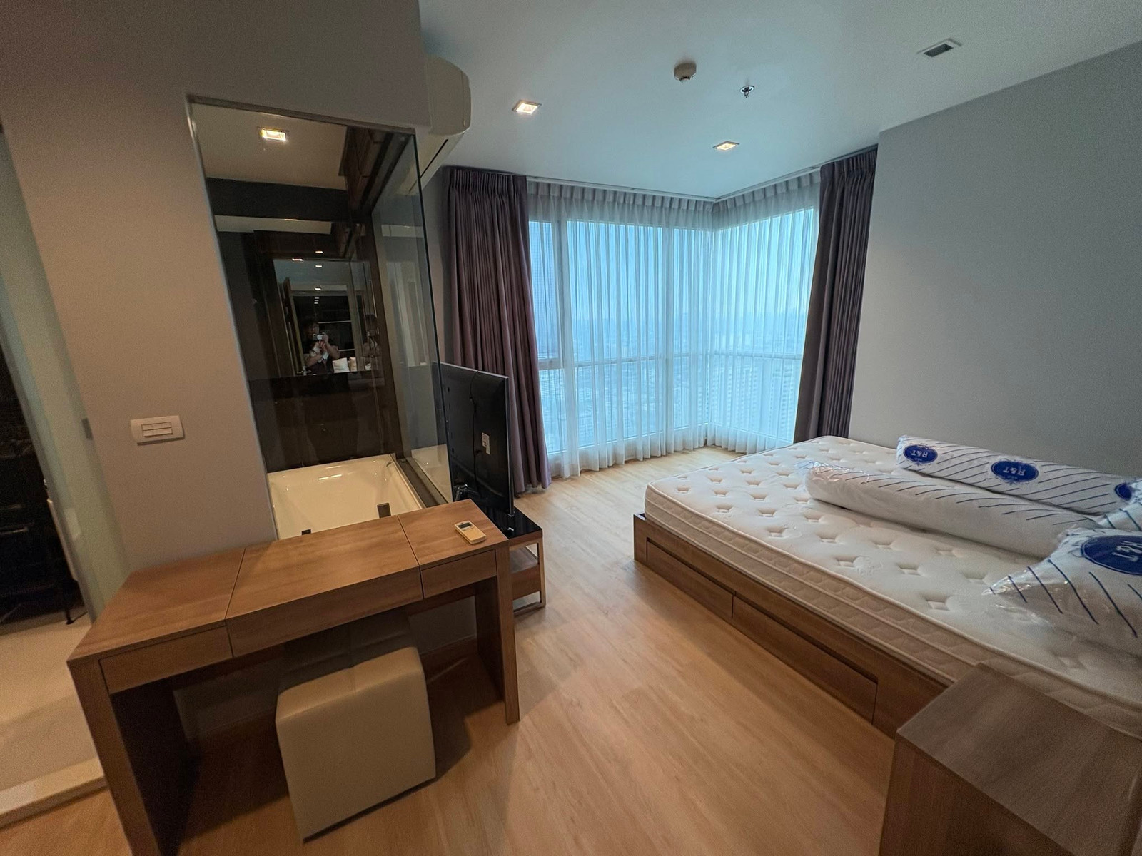 ✨ 2 ห้องนอน | ชั้นสูง วิวเมือง พื้นที่กว้าง ฟังก์ชันครบ 📍 Rhythm Phahon-Ari – รูปที่ 4