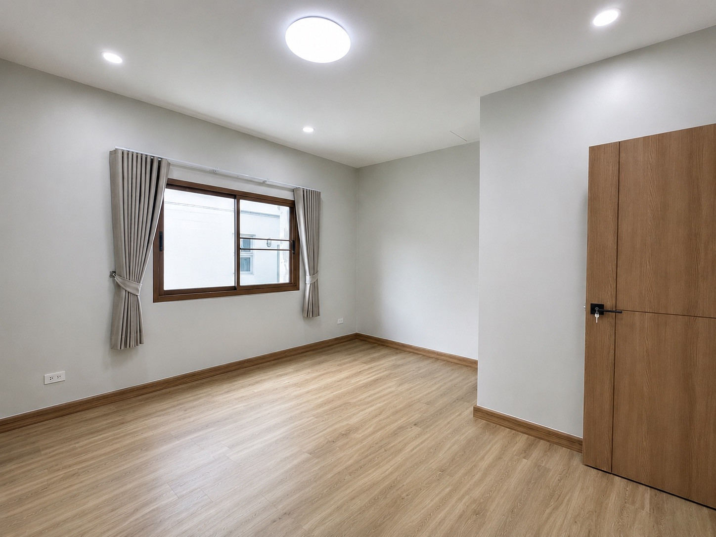 (Code HR402) Townhouse for sale, Ramintra 40: Townhouse, Soi Ramintra 40, Intersection 8 *Newly renovated – รูปที่ 2