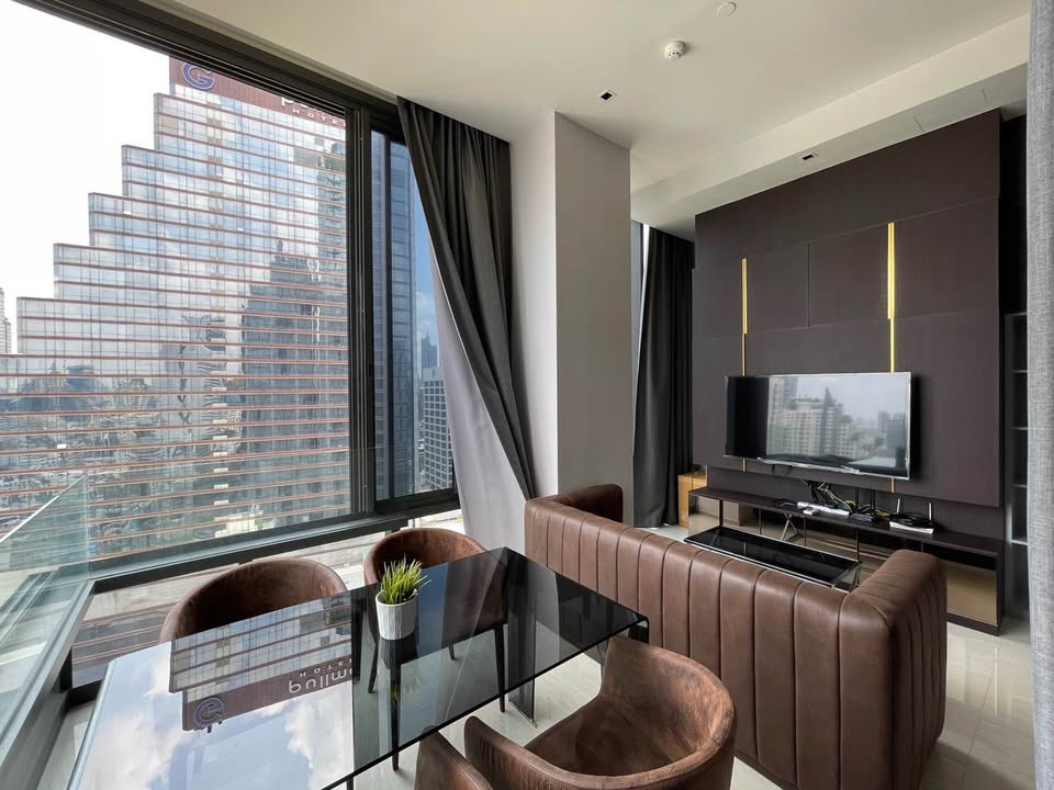 Ashton Silom 2 Bedroom แต่งสวย พร้อมเข้าอยู่ Ashton Silom 2 Bedroom แต่งสวย พร้อมเข้าอยู่