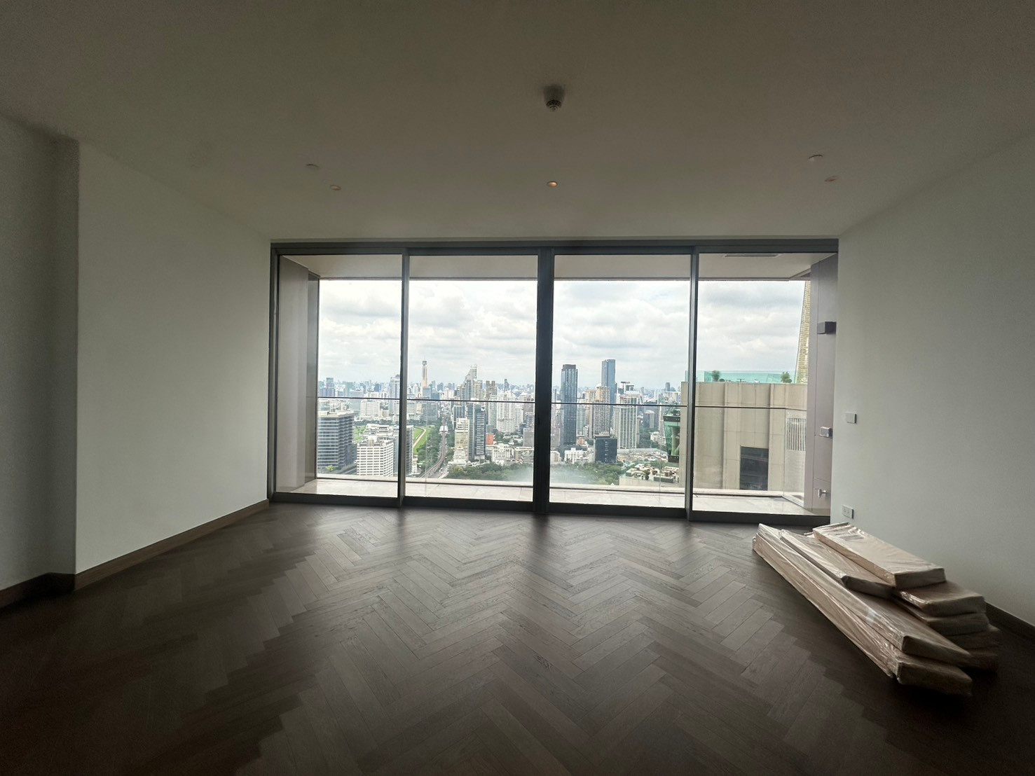 Exclusive Listing] Ultra-Luxury Residence for Sale | Dusit Residences (Dusit Central Park)  – รูปที่ 3