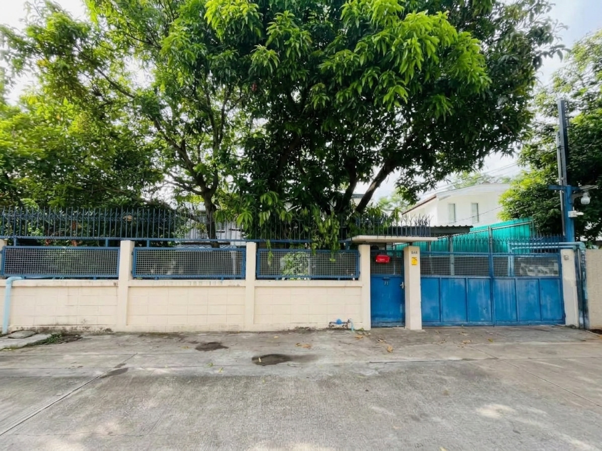 Detached house, Soi Pridi Phanomyong 26 / 3 Bedrooms (FOR SALE) GNG338