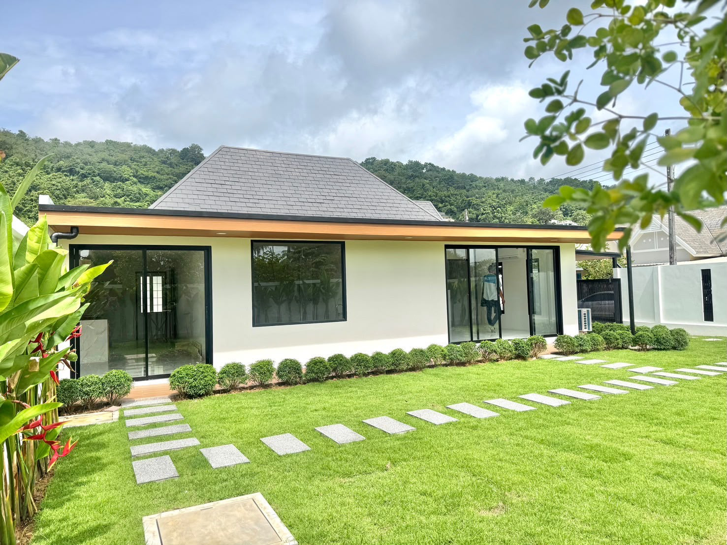 Modern 3-Bed Corner Residence with Expansive Garden | Paklok, Thalang (THB 8.39M)
