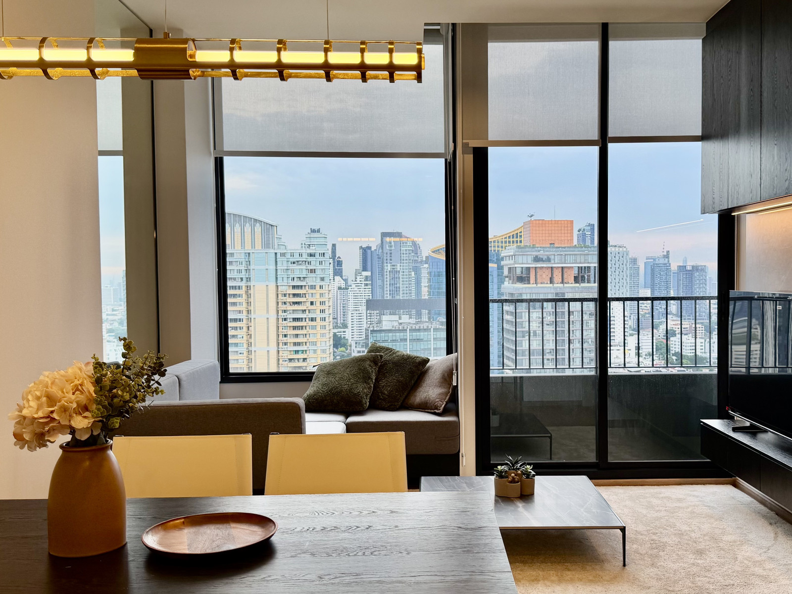 For Rent: Noble Form Thonglor 1 Bed + Study 53 sqm, City View, Fully Furnished