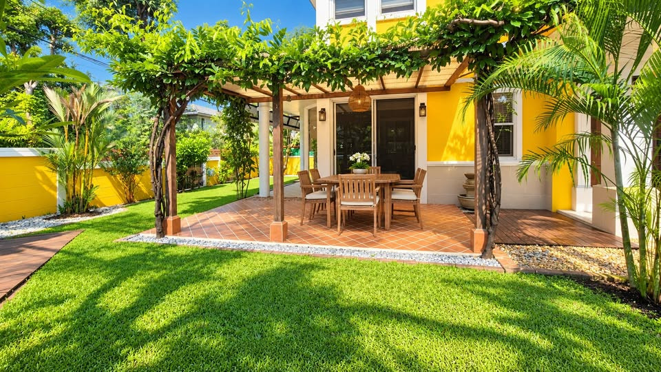 🏡 บ้านเดี่ยวหลังมุม 5 ห้องนอน โครงการบ้านลาดพร้าว 1 – รูปที่ 3