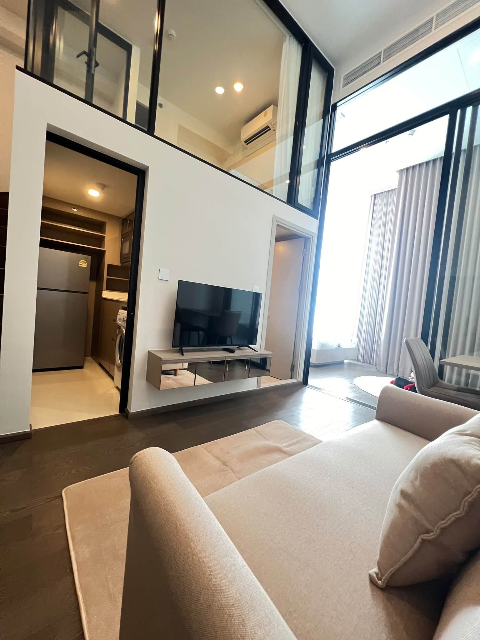For sale or rent, luxury condo, Park Origin Ratchathewi (Park Origin Ratchathewi), Duplex style room, high ceiling, beautiful view, 26th floor, fully furnished, ready to move in! For sale or rent, luxury condo, Park Origin Ratchathewi (Park Origin Ratchathewi), Duplex style room, high ceiling, beautiful view, 26th floor, fully furnished, ready to move in!