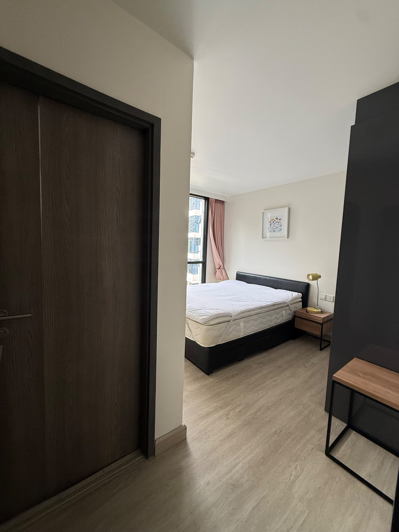 Pet friendly condo for rent, in Ruamrudee, 2 bedrooms fully furnished, ready to move-in – รูปที่ 4