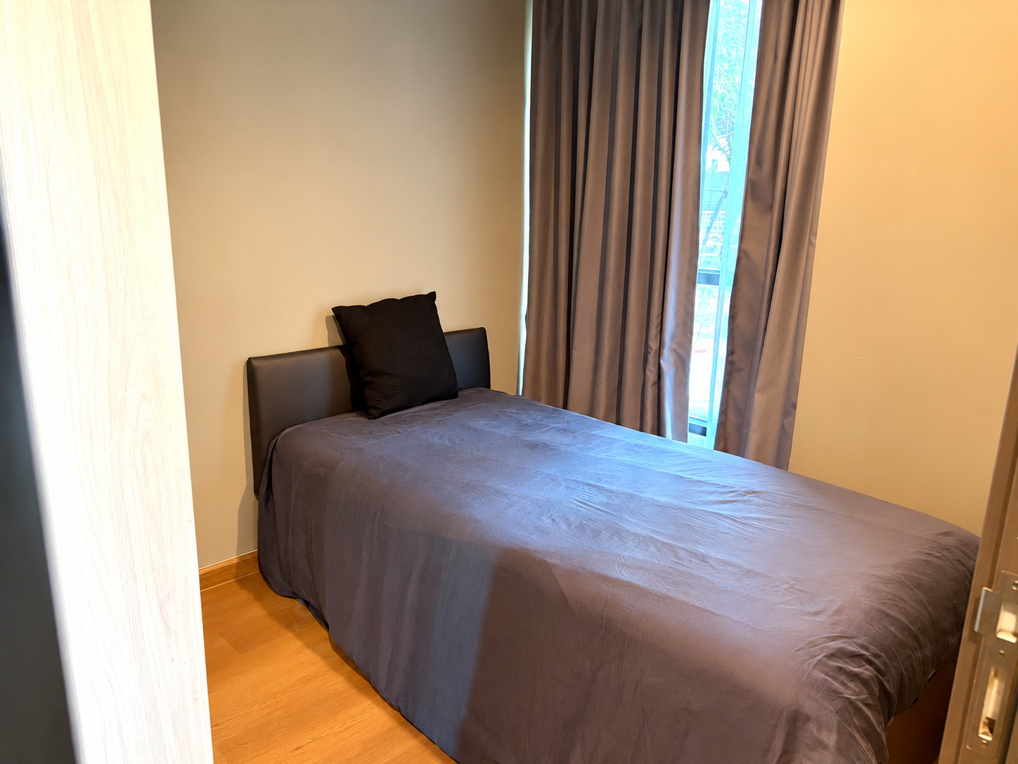  SAI209*ขายด่วน! THE BASE Park West สุขุมวิท 77 ห้องกว้าง 54 ตร.ม. 2 ห้องนอน 2 ห้องน้ำ