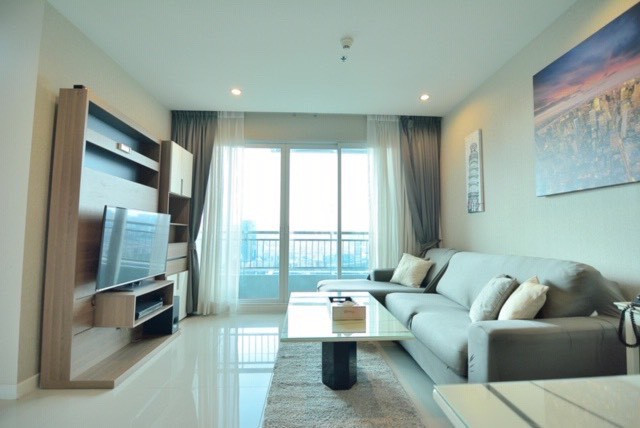 💫 For Sale - Circle Condominium 2 Bed 2 Bath 75.8 sqm 8.5 mb. Call 0968623850 💫