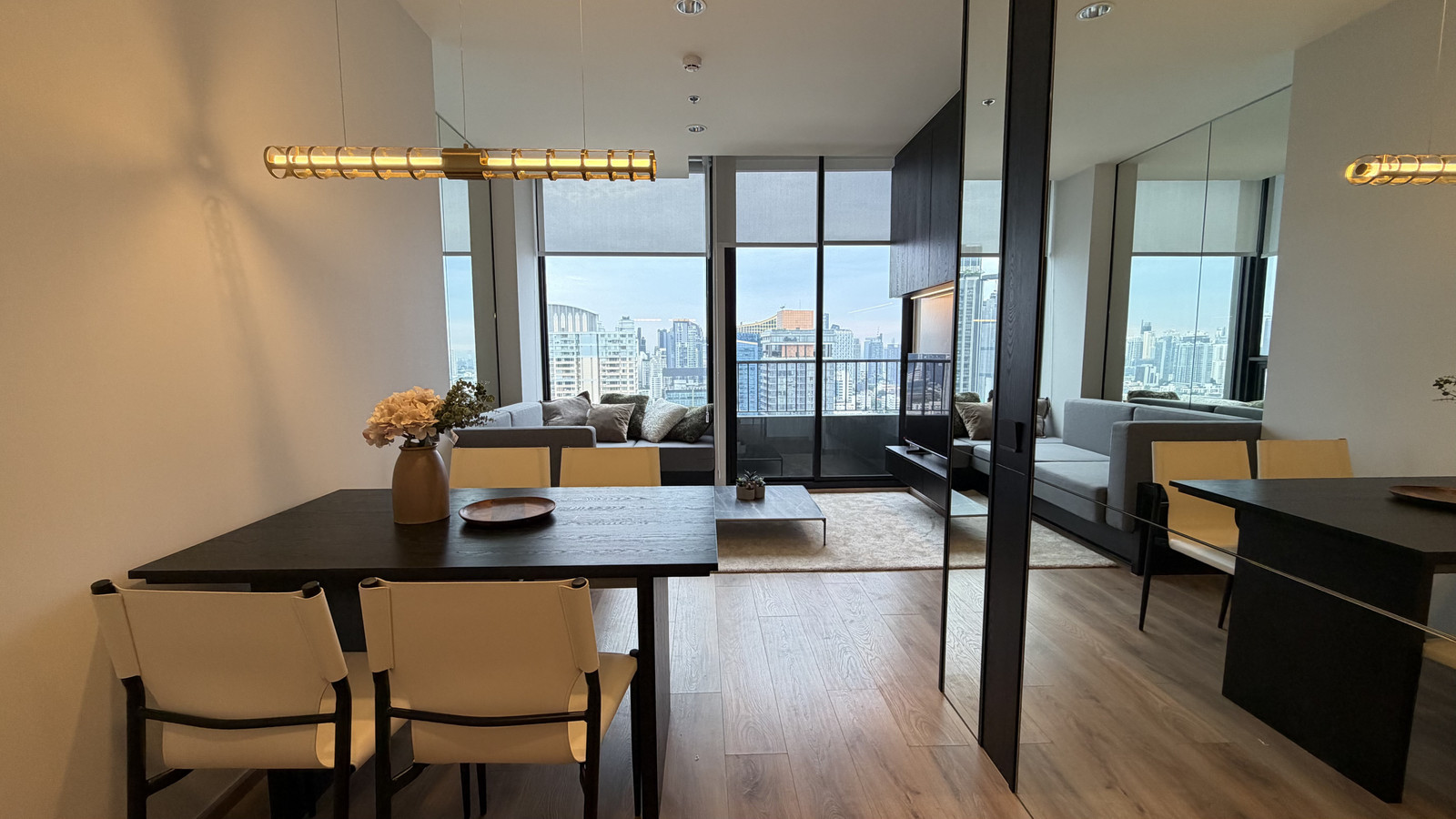 For Rent: Noble Form Thonglor 1 Bed + Study 53 sqm, City View, Fully Furnished – รูปที่ 3