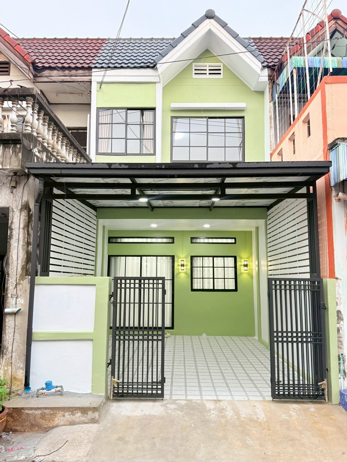 🏡✨ ขายทาวน์เฮาส์ 2 ชั้น  หมู่บ้านสินธานี 3 | ใกล้รถไฟฟ้าสายสีชมพู แฟชั่นไอส์แลนด์  | บ้านพร้อมอยู่ ทำเลดี "นวลจันทร์" คุ้มกว่านี้ไม่มีแล้ว  ไม่ต้องแต่งเพิ่ม ประหยัดทั้งเงินและเวลา – รูปที่ 2